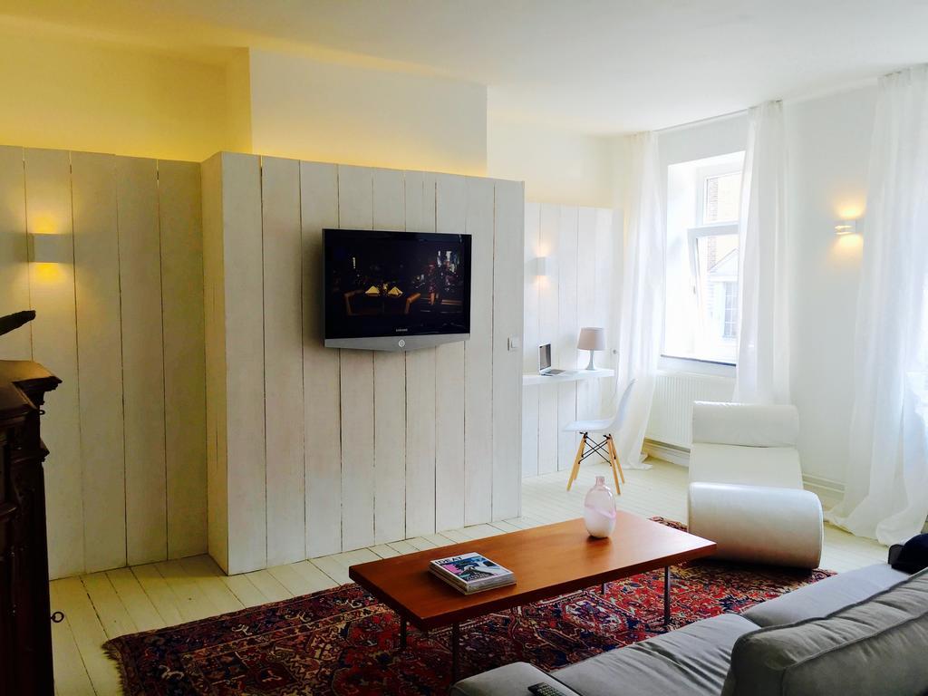 Apartment In Historical Center Льєж Екстер'єр фото